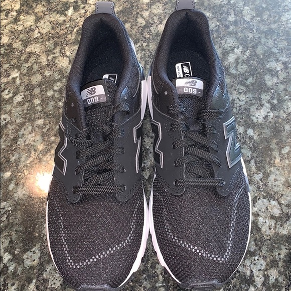 new balance ms009bk1